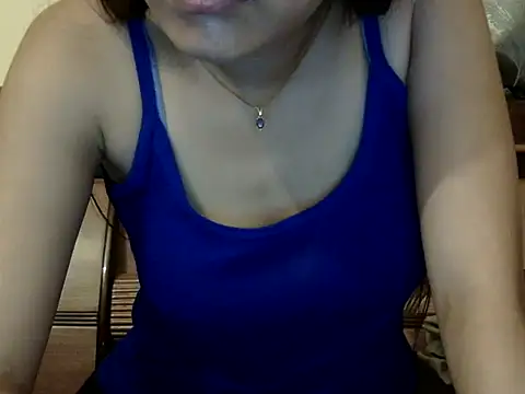 ITZ_ruhi live cam on StripChat