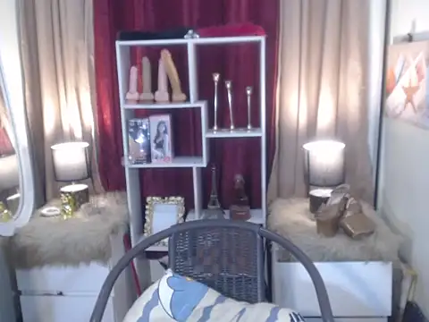 TsAnneNathalie live cam on StripChat
