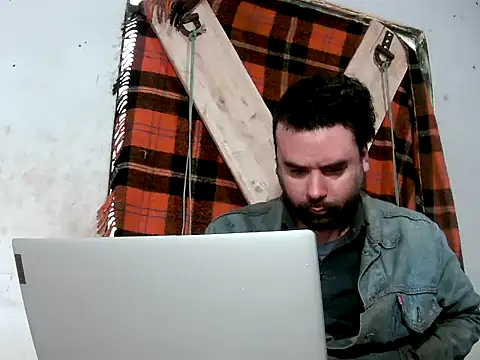 Smoker_lounge live cam on StripChat