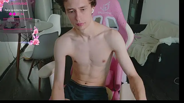 BlankAshot1 Momentaufnahme des Live-Raums auf Stripchat