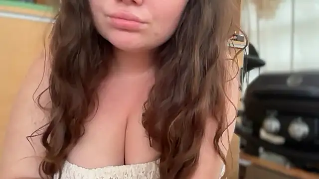 MoneyBunny420 webcam