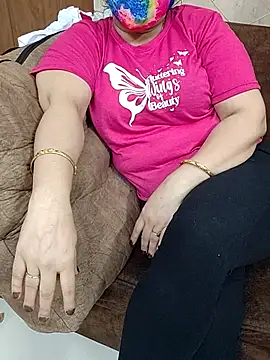 onelifebabby (Ask my age) - Boobs open