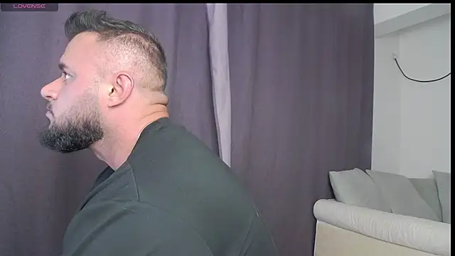 RickyMiami1 momentopname van live room op Stripchat