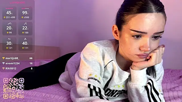 BeckyKetru live cam on StripChat
