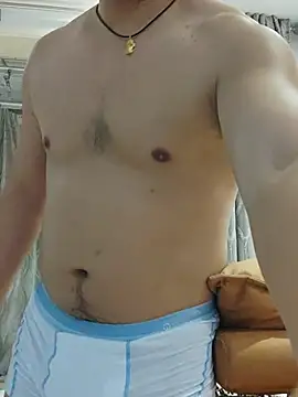 guozuo live cam on StripChat