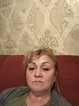 Sunny_ladyy live cam on StripChat