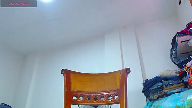 ashelymalefica live cam on StripChat