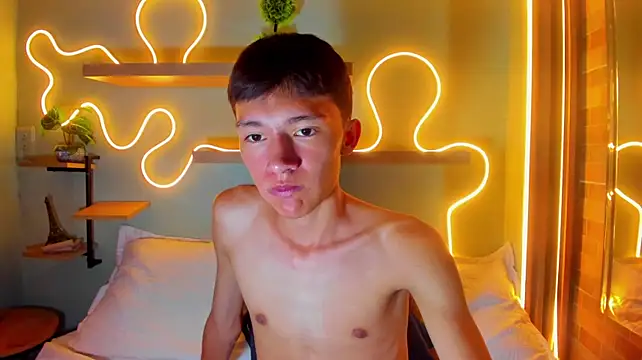Alan_Madisson live cam on StripChat