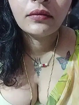 Mass_madhu live cam on StripChat