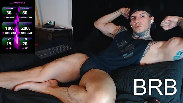 Shane_Clay live cam on StripChat