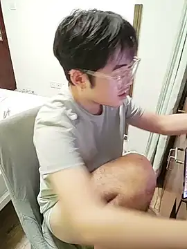 charliez0088 (M young) - 脱掉衣服