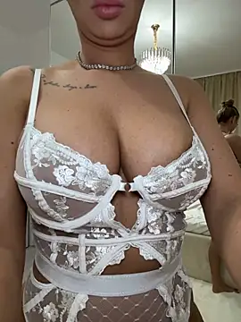 KirstieVegas