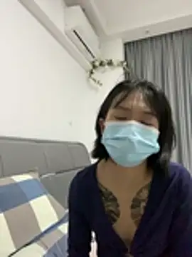 CB-00011 live cam on StripChat