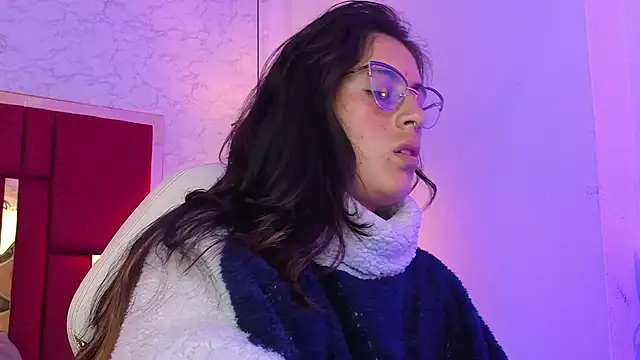 moon_winy live cam on StripChat
