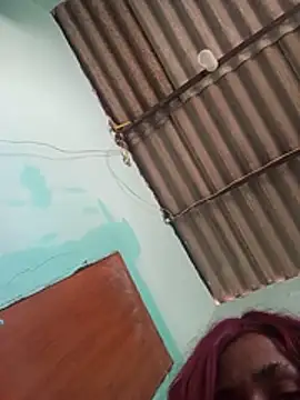 srtsara stripchat