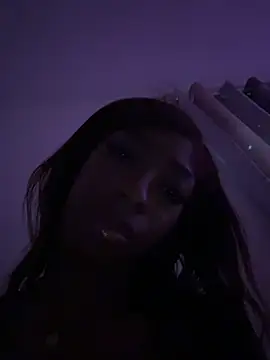 nina_velveta stripchat