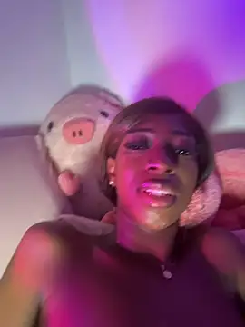 nina velveta