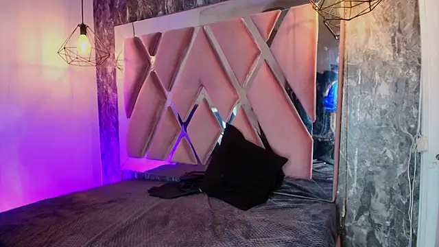 _Angel_dustt live cam on StripChat