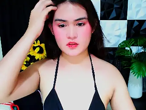 ASIANhotKHRIXZY live cam on StripChat