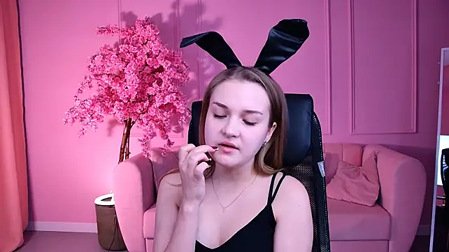 LissaTelor live cam on StripChat