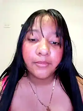 Luna_Dorada live cam on StripChat