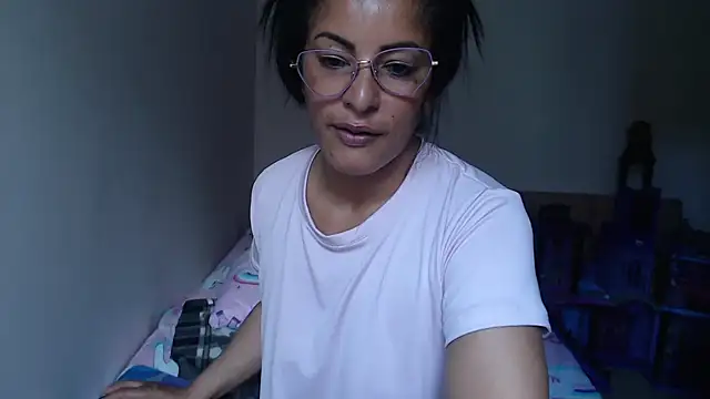 kateleyagrey