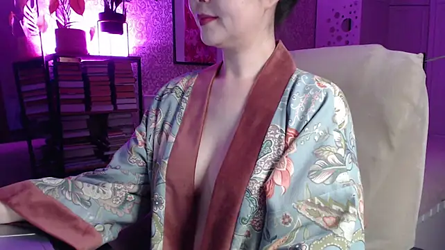 Koreanowner live cam on StripChat