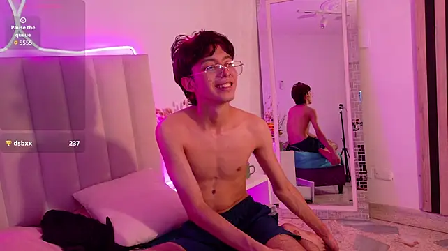 twink_sebas7's live room