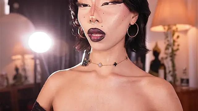 soidai_miiu (F young) - play pussy 😈😈