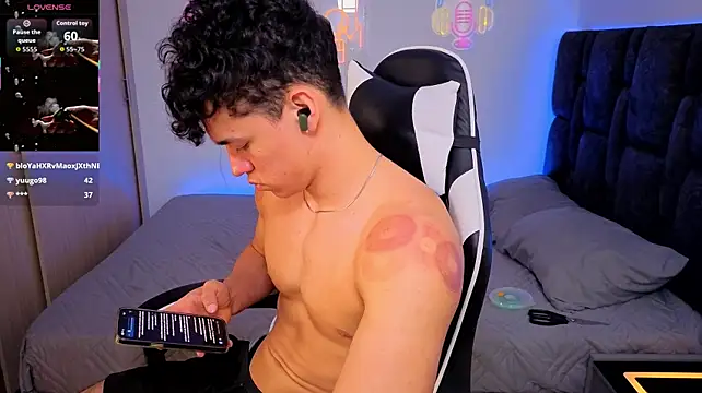 Luke_Muscle