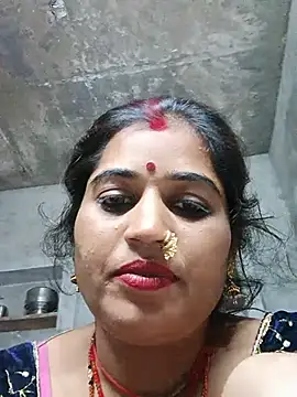 Hot_kamla