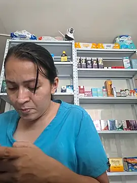 Dr_Edna_naughty live cam on StripChat
