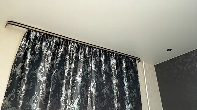 theresacyphert's live room