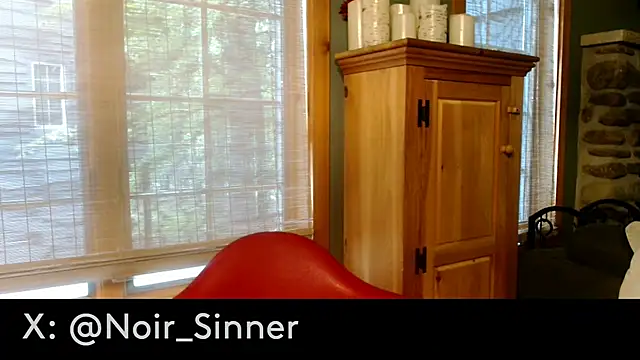 sinnernoir live sex cam