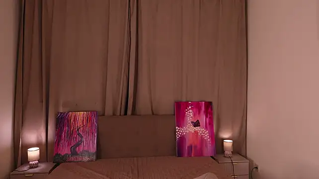 TamraCotner live cam on StripChat
