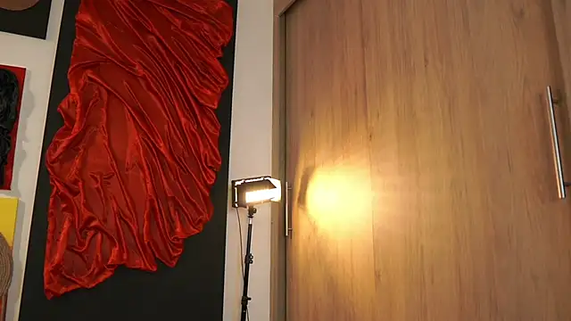julietawinona (F young) - Cum and crazy squirt