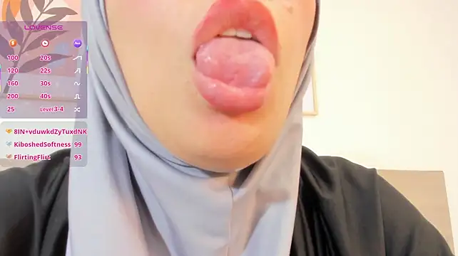 hanajameela live cam on StripChat