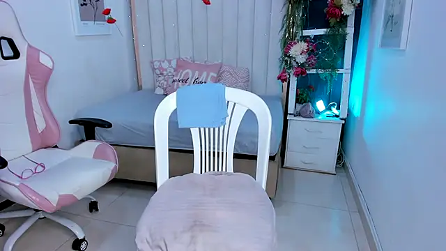 margot_smith_ live cam on StripChat