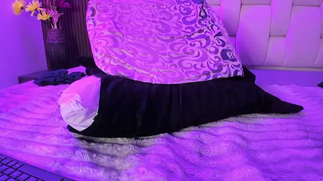 alisstarr live cam on StripChat