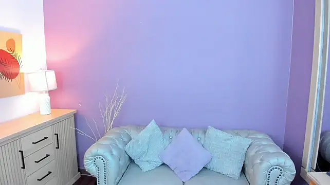 amber-hill live cam on StripChat