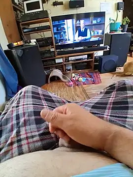 Papabear98 live cam on StripChat