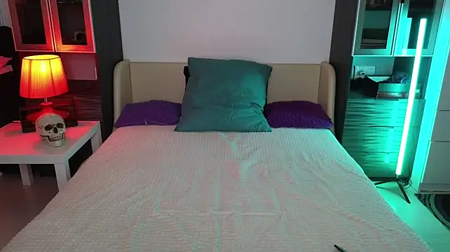 Lila_West live cam on StripChat