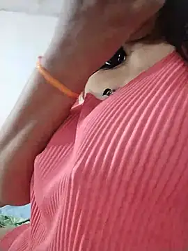 tharu_sweet live cam on StripChat