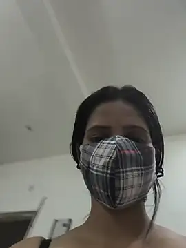 AngelNitya live cam on StripChat