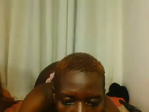 Goldy_petite