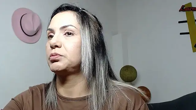 Chantal_hott