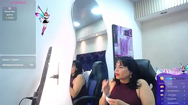 GochitaWild live cam on StripChat