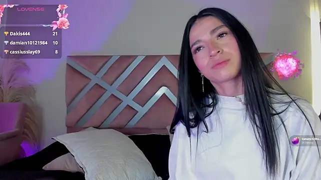 ella__olmos live cam on StripChat