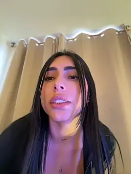 IsabellaNoir_ live cam on StripChat