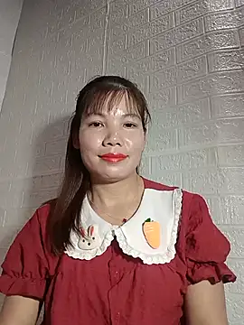 Gee_hot live cam on StripChat